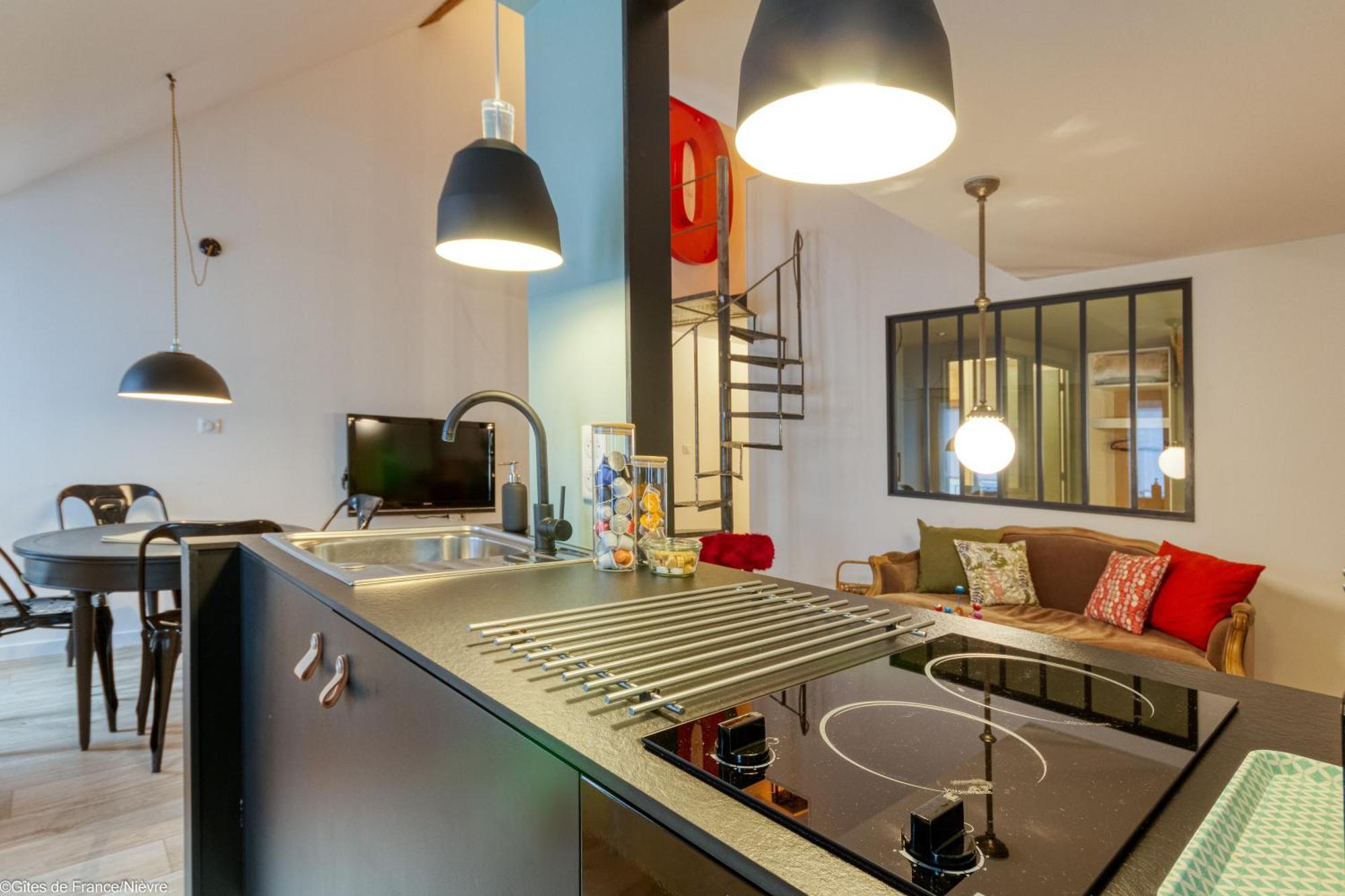 Au Noeud Vert Chambres D'Hotes Nevers Bilik gambar